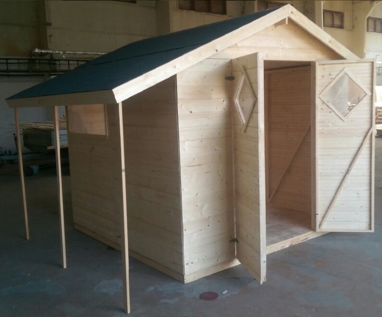 Zahradní dřevěný domek 3,3x2,7m, (16mm) s okny a přesahem střechy